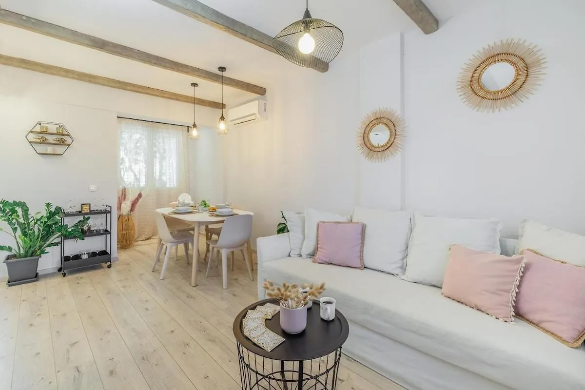 Stylish Modern Maisonette Argostoli  Casa de Férias Argostoli (Kefalonia)